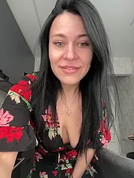 Snapshot of CuteNata chatting on February 2026 11:07:02 AM CuteNata online show from February 2026 11:07:02 AM