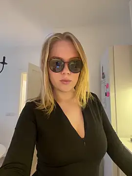 Little Forest ELF online show from December 2025 06:44:01 AM