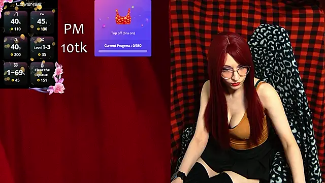 ElliMoor online show from October 2025 10:49:01 AM