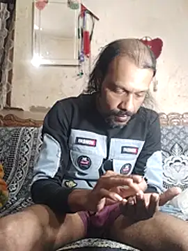 BadBoySmoker7070 online show from November 2025 03:16:01 PM