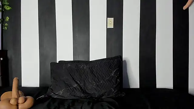 arii barthon online show from June 2026 10:13:02 PM
