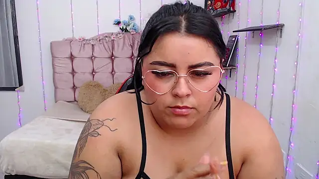 Snapshot of moon_sunflower chatting on March 2025 09:15:02 AM moon sunflower online show from March 2025 09:15:02 AM