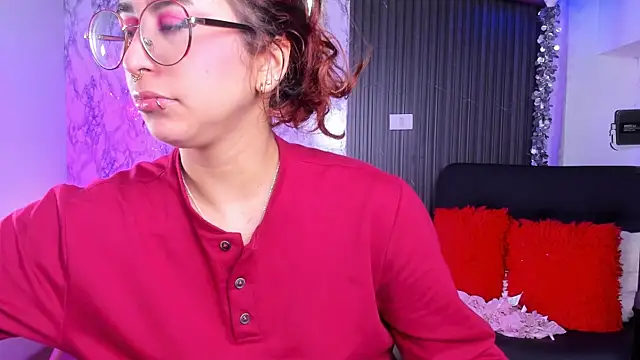 chloe blue online show from March 2025 11:39:02 AM