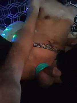 Sir-meltsclearrockzalot online show from November 2025 10:20:02 PM