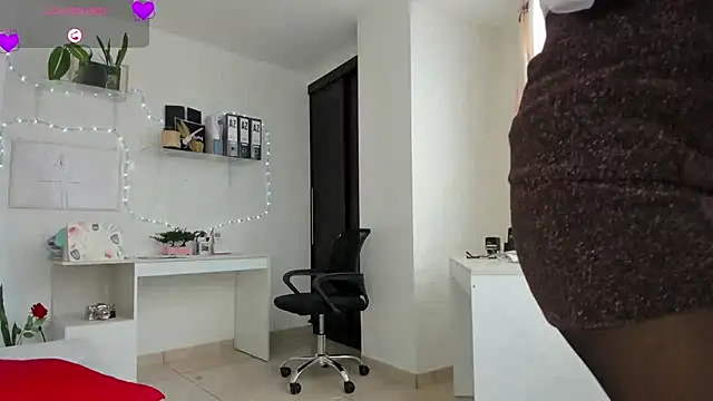 susana monroy online show from May 2026 07:09:01 PM