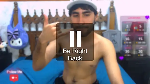 Snapshot of MilanZaire chatting on March 2025 03:33:01 AM MilanZaire online show from March 2025 03:33:01 AM