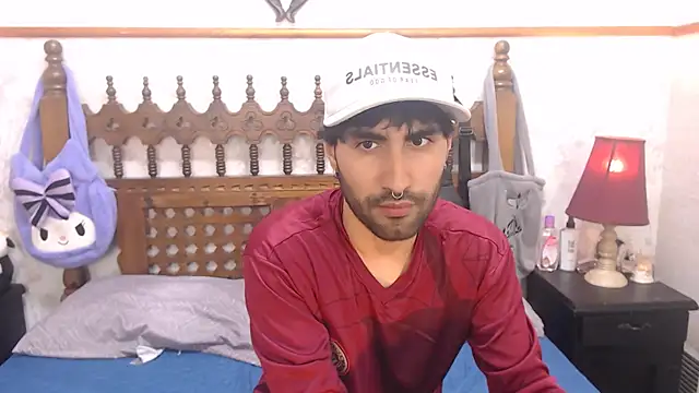 Snapshot of MilanZaire chatting on March 2025 01:20:02 AM MilanZaire online show from March 2025 01:20:02 AM