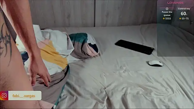 dimitri targaryen online show from April 2026 10:51:02 AM