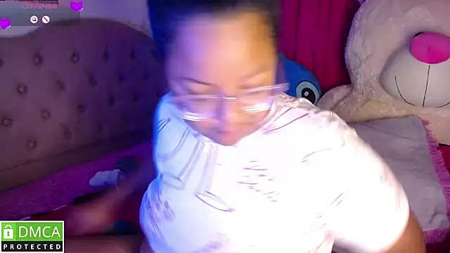 KittyHot20 online show from October 2025 04:06:02 PM