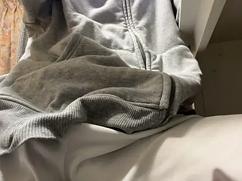 lkun9 online show from December 2024 04:15:02 PM