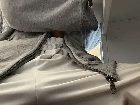 lkun9 online show from December 2024 02:12:01 AM