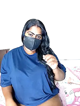 Snapshot of DISNI1997 chatting on January 2025 03:01:02 AM DISNI1997 online show from January 2025 03:01:02 AM