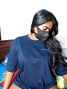 Snapshot of DISNI1997 chatting on February 2025 06:58:02 AM DISNI1997 online show from February 2025 06:58:02 AM