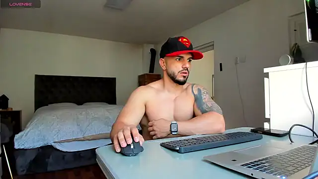 supermanboy94 online show from May 2026 05:37:01 AM