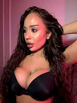 CardiSweetBaby online show from November 2025 02:27:01 PM