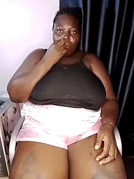 Snapshot of African_Bigass chatting on April 2026 11:59:01 AM African Bigass online show from April 2026 11:59:01 AM