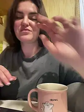 Karolina llove online show from December 2024 12:49:01 PM