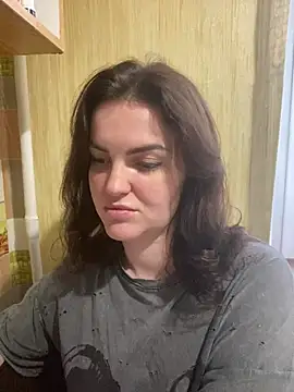 Karolina llove online show from January 2025 01:32:01 PM