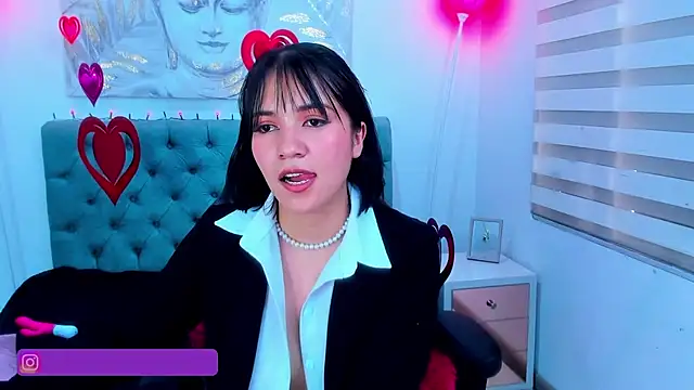 Snapshot of lina_bedoya_ chatting on February 2025 11:39:02 AM lina bedoya online show from February 2025 11:39:02 AM