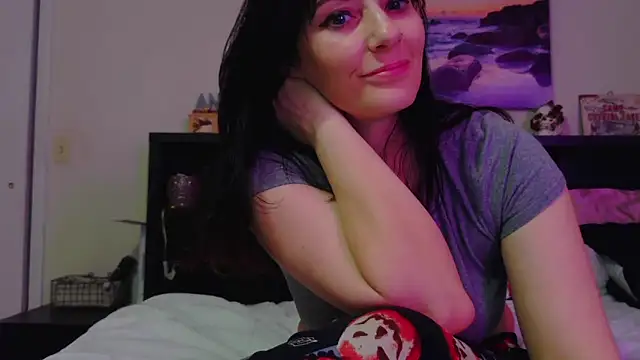 CrystalLakeXO online show from November 2025 07:08:01 AM