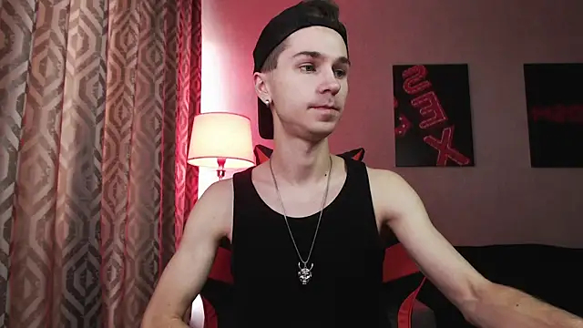 Snapshot of Joseph__Quinn chatting on November 2025 07:31:01 AM Joseph Quinn online show from November 2025 07:31:01 AM