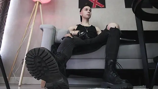 Snapshot of Joseph__Quinn chatting on December 2025 07:25:01 AM Joseph Quinn online show from December 2025 07:25:01 AM