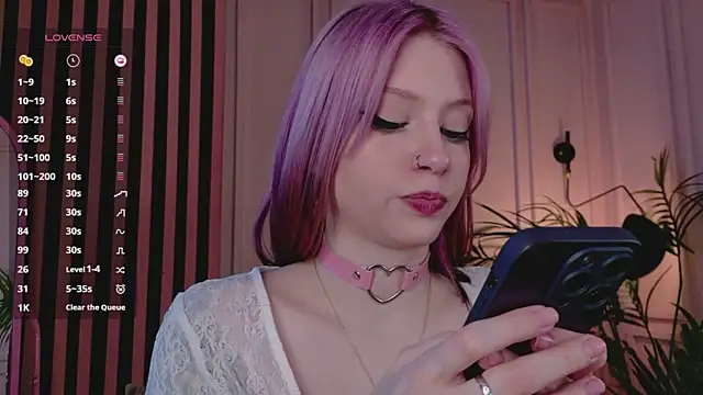 arielabradberry online show from May 2026 11:37:02 AM