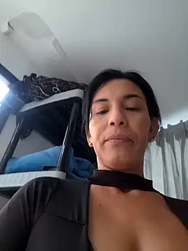 Snapshot of Angel_Perv chatting on February 2025 11:20:01 AM Angel Perv online show from February 2025 11:20:01 AM