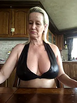 Snapshot of Lotus-blume1 chatting on November 2025 10:37:02 AM Lotus-blume1 online show from November 2025 10:37:02 AM