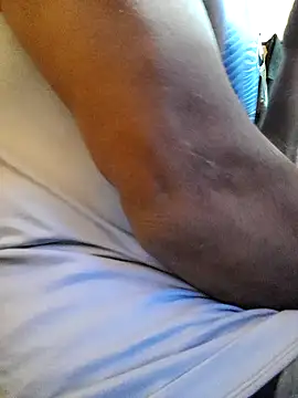 Snapshot of model_yesx chatting on December 2024 10:38:02 AM model yesx online show from December 2024 10:38:02 AM