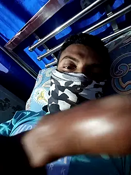 Snapshot of model_yesx chatting on January 2026 03:50:02 PM model yesx online show from January 2026 03:50:02 PM