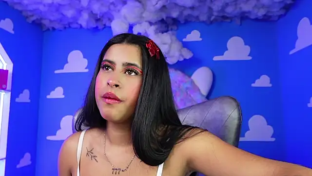 miss romyna online show from May 2026 11:04:02 AM