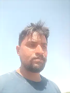 Snapshot of lovesuna chatting on February 2025 08:22:02 AM lovesuna online show from February 2025 08:22:02 AM