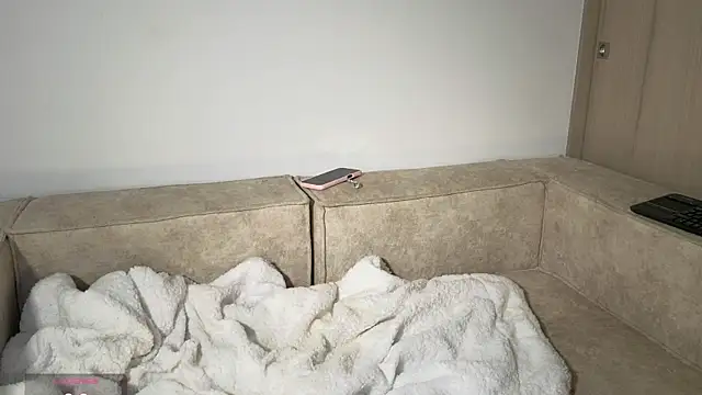 Snapshot of Addison_baker chatting on November 2025 12:42:02 AM Addison baker online show from November 2025 12:42:02 AM