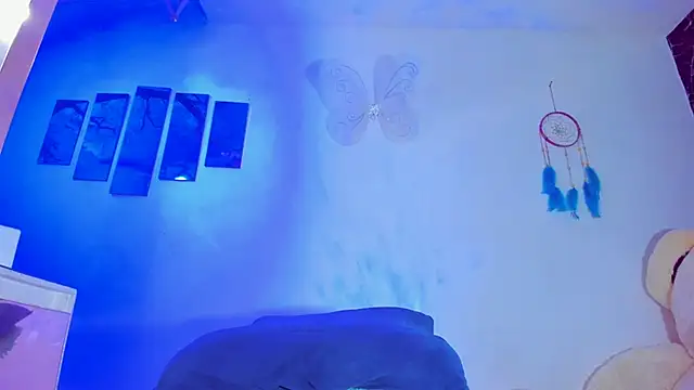 emperatrizhotwolf online show from December 2024 07:39:01 AM