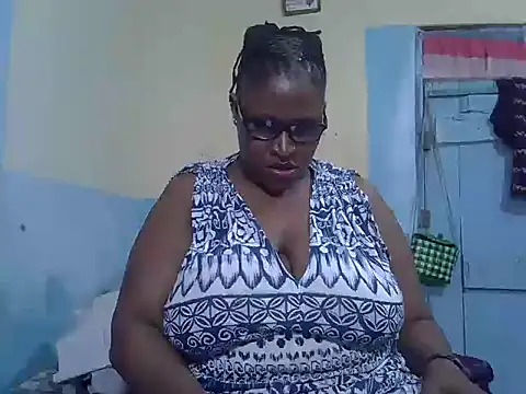 Snapshot of sexy_bigboobss chatting on October 2025 07:11:02 PM sexy bigboobss online show from October 2025 07:11:02 PM