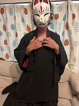 Snapshot of Katakuriko-Denpun chatting on May 2026 01:54:01 AM Katakuriko-Denpun online show from May 2026 01:54:01 AM