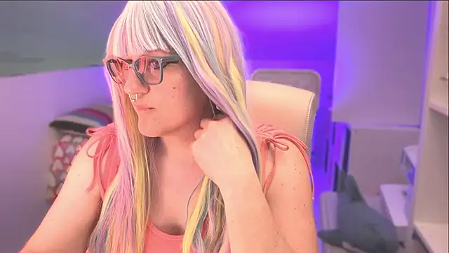 TransCayenne online show from February 2026 03:51:01 PM