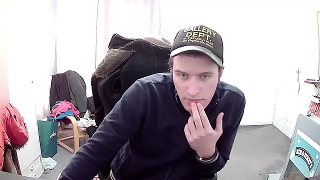 Snapshot of PKrisztian chatting on March 2026 01:51:01 PM PKrisztian online show from March 2026 01:51:01 PM