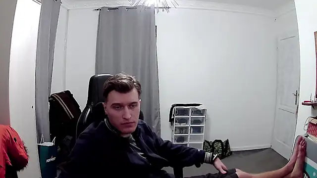 Snapshot of PKrisztian chatting on March 2026 01:09:02 AM PKrisztian online show from March 2026 01:09:02 AM