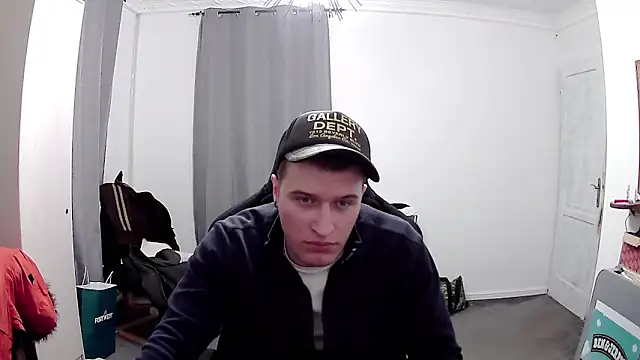 Snapshot of PKrisztian chatting on March 2026 10:15:01 PM PKrisztian online show from March 2026 10:15:01 PM