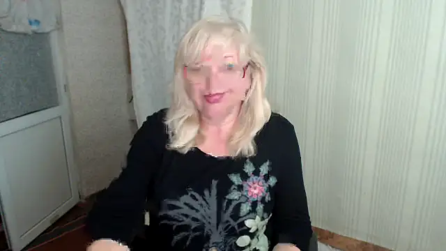 EvelynLoveShy online show from September 2025 06:31:02 PM