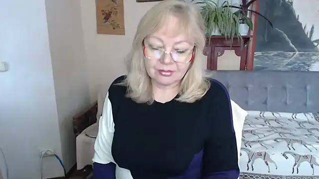 EvelynLoveShy online show from February 2026 11:38:02 AM