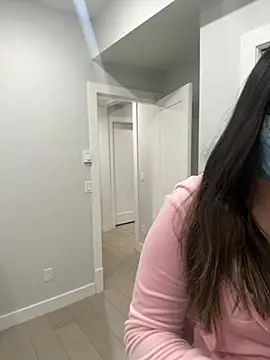 jAsMinE678 online show from March 2026 02:29:01 AM