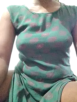 rituporna2004 online show from September 2025 01:55:02 AM