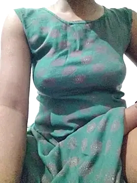 rituporna2004 online show from November 2025 02:37:02 AM