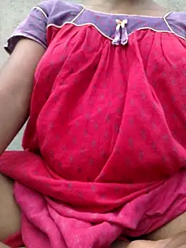 Snapshot of rituporna2004 chatting on June 2026 01:32:01 AM rituporna2004 online show from June 2026 01:32:01 AM