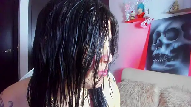 AilynRed online show from July 2026 03:20:02 AM