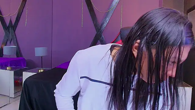 Snapshot of Juliet_Nasty chatting on March 2025 12:11:01 PM Juliet Nasty online show from March 2025 12:11:01 PM