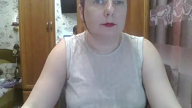 Snapshot of SophieNightAh chatting on January 2025 08:21:01 PM SophieNightAh online show from January 2025 08:21:01 PM